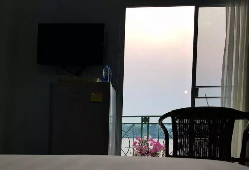 ホテル Baanthanamnont