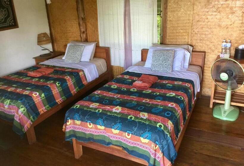 Otel Bueng Pai Farm บึงปายฟาร์ม
