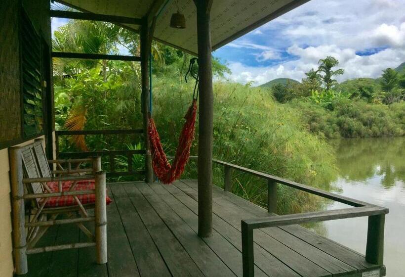 Otel Bueng Pai Farm บึงปายฟาร์ม