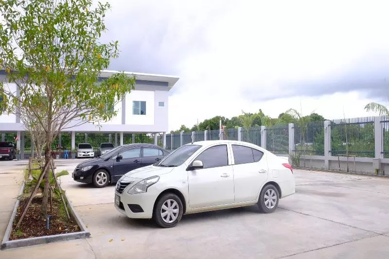 هتل Charisma Residence