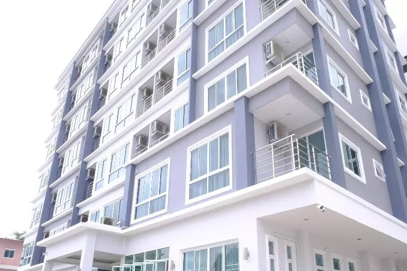 هتل Charisma Residence