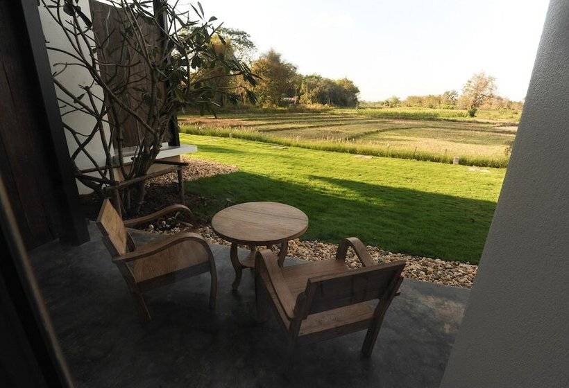 ホテル Nansripanna Resort