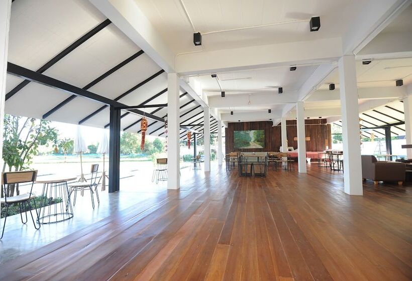 ホテル Nansripanna Resort