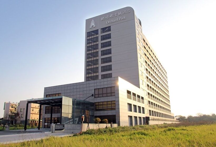 هتل Orchard Park New Wing