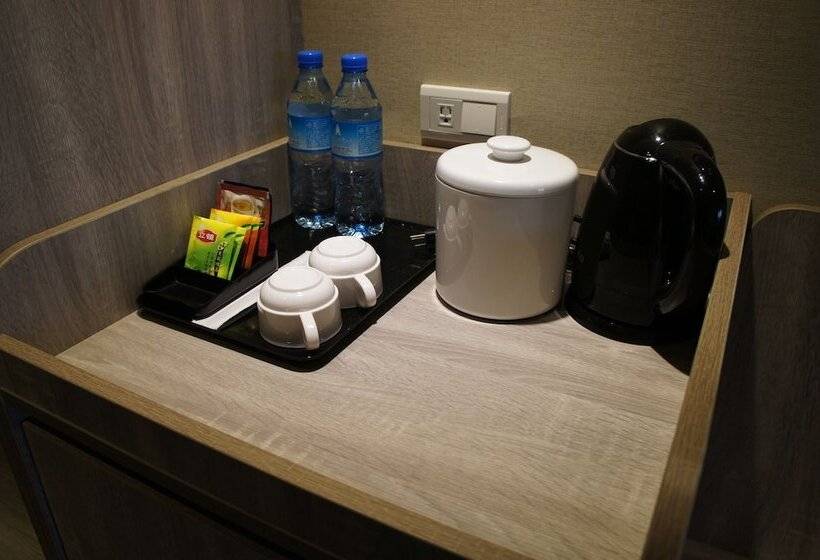 هتل Orchard Park New Wing