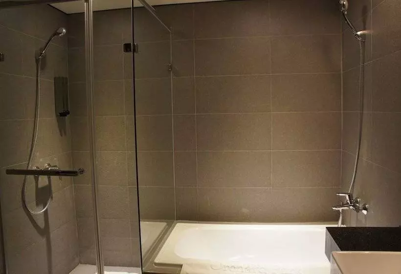 هتل Orchard Park  New Wing