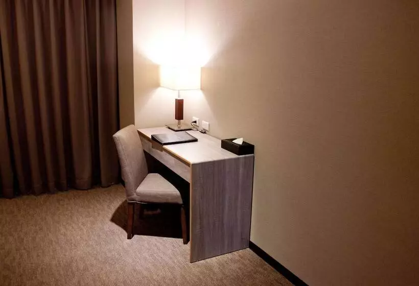 هتل Orchard Park  New Wing