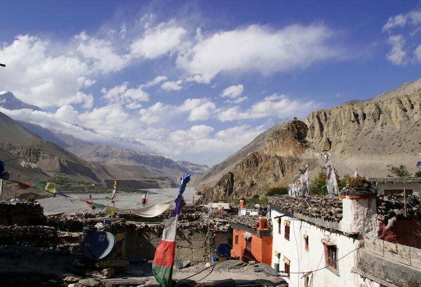 هتل Red House Lodge