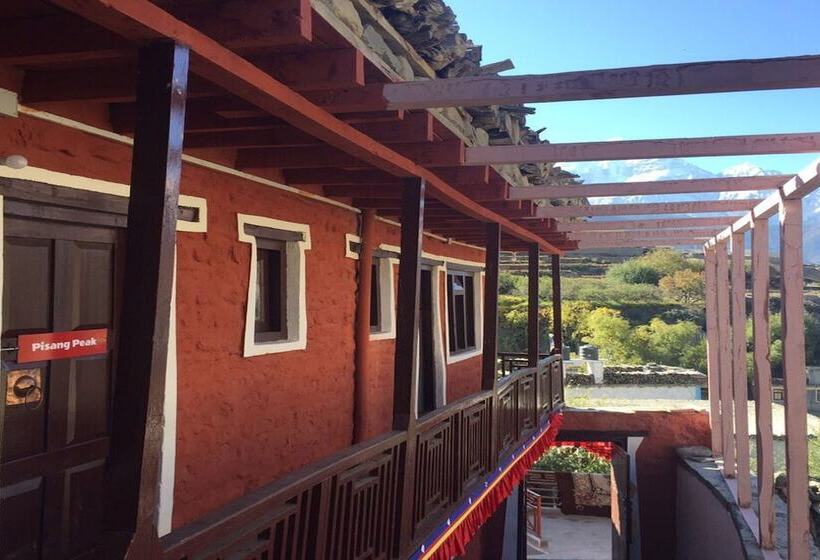 هتل Red House Lodge