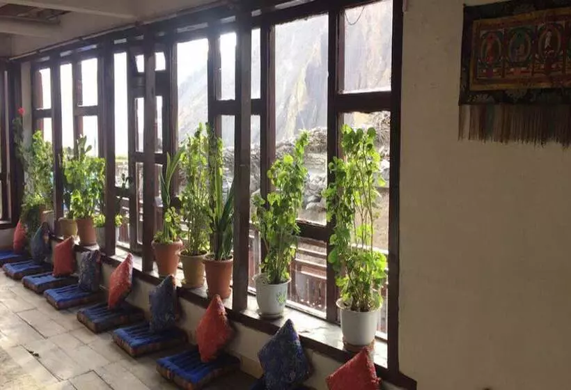 هتل Red House Lodge