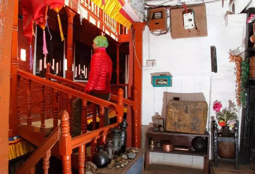 هتل Red House Lodge