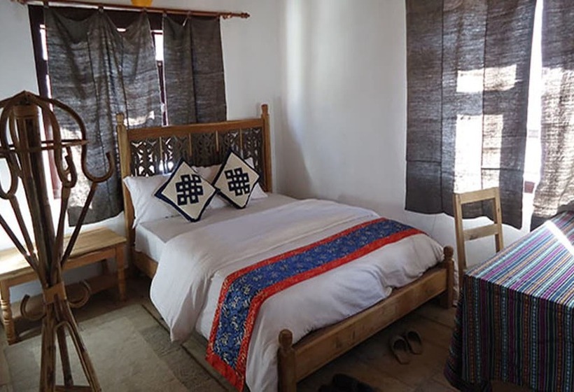 هتل Red House Lodge