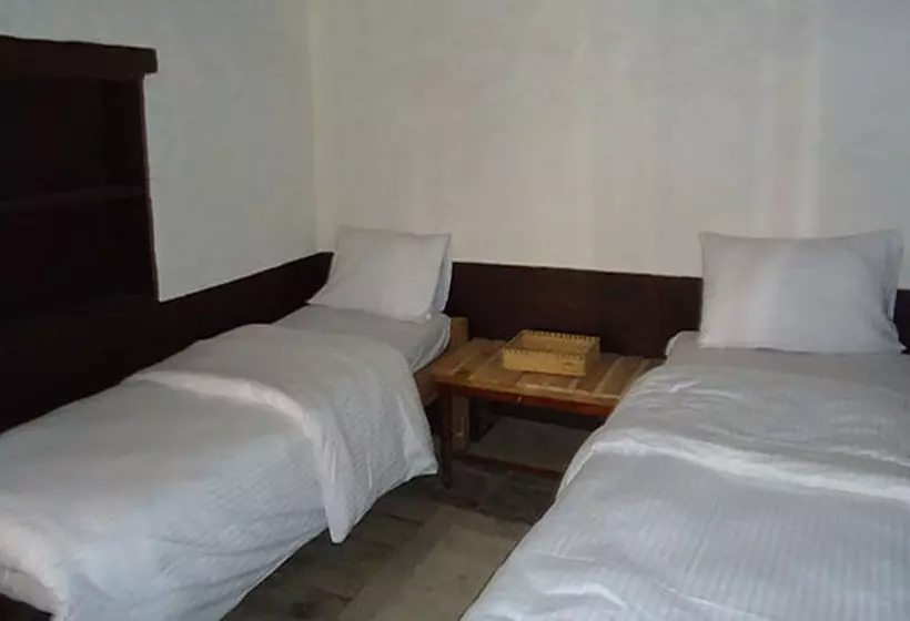 هتل Red House Lodge