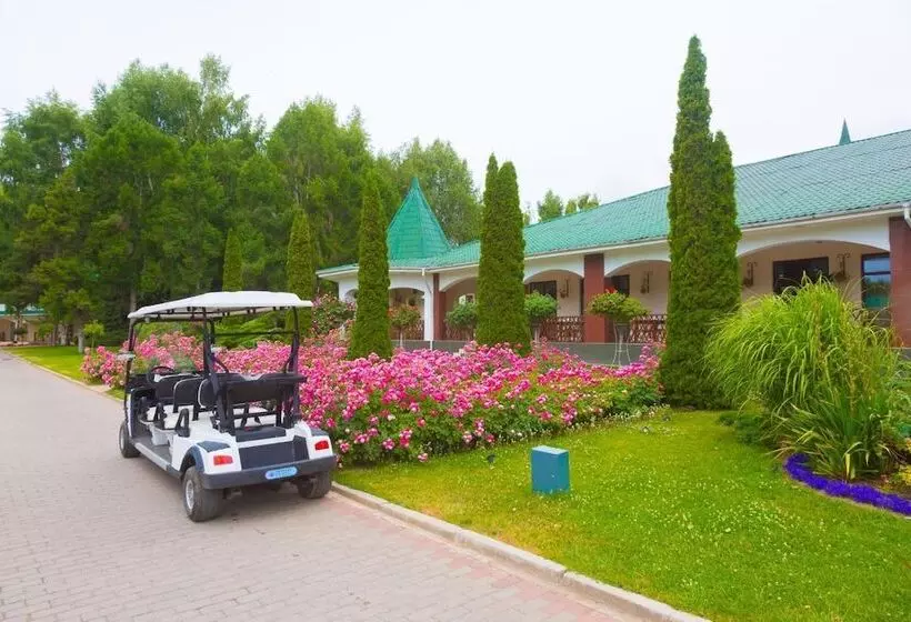 هتل Resort Center Raduga
