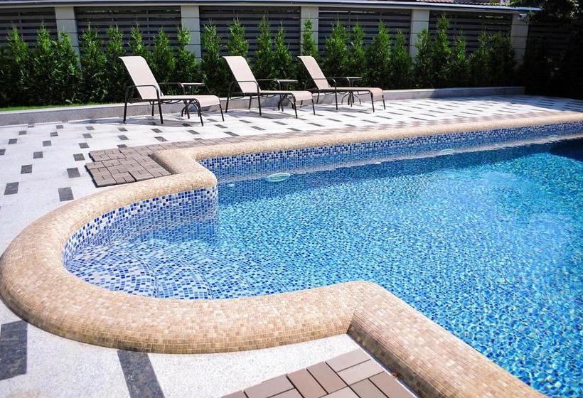 Szálloda Seven Seas