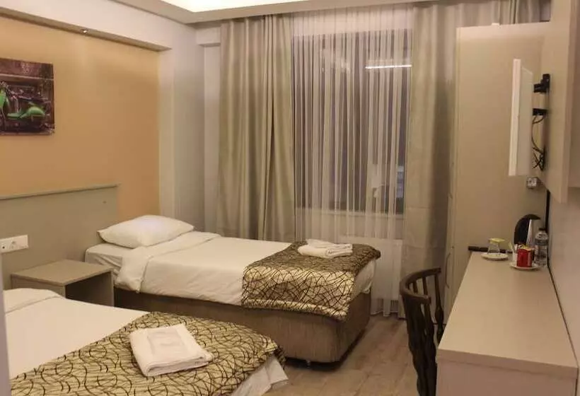 The Corner Inn Hotels By Suit