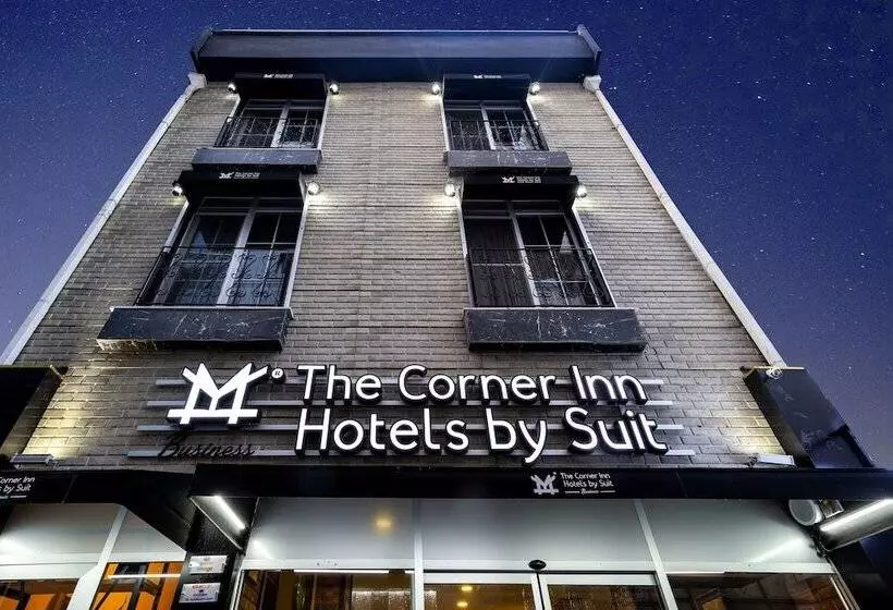 The Corner Inn Hotels By Suit