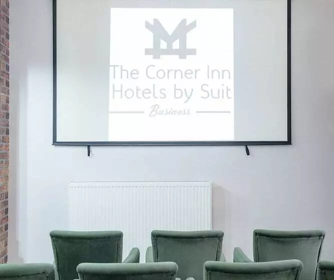 The Corner Inn Hotels By Suit