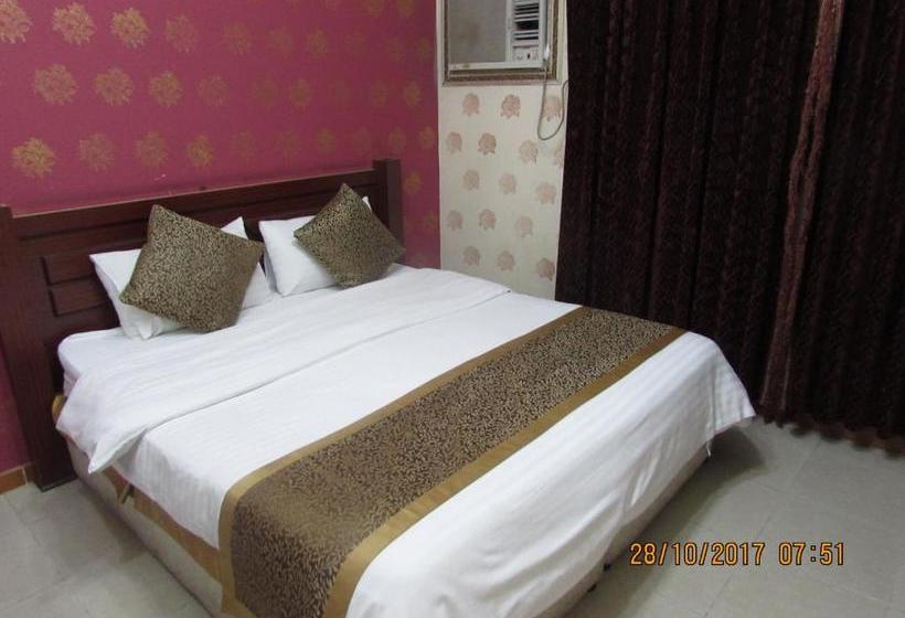 ホテル Al Akhawain Furnished Units