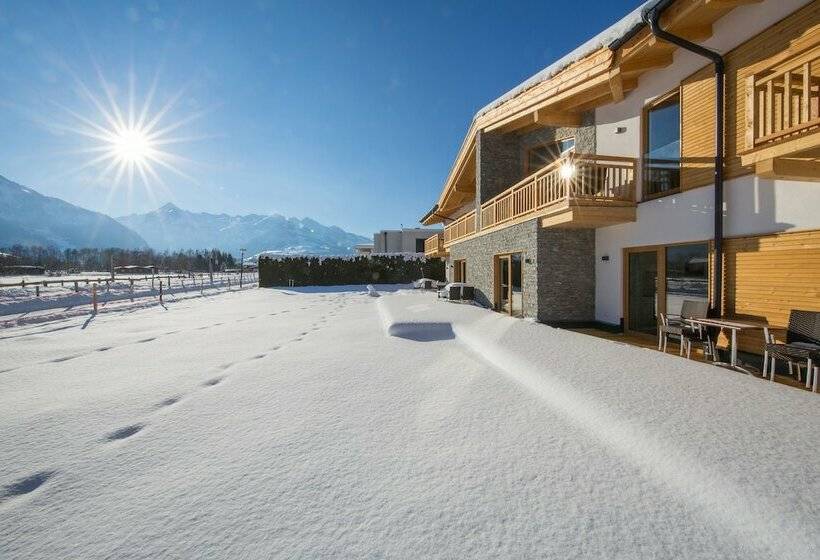 호텔 Alpenparks Chalet & Apartment Areitxpress