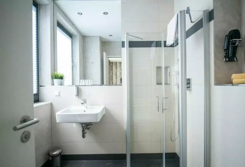 هتل Apartment Central Leipzig