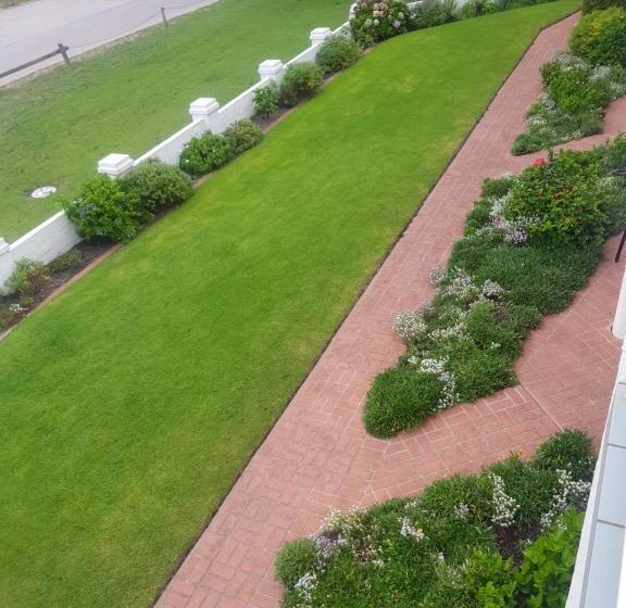 Hotel Bayview Apartments