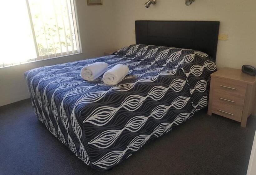 Hotel Bayview Apartments