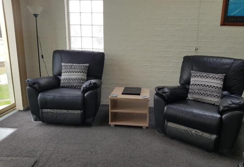 Hotel Bayview Apartments