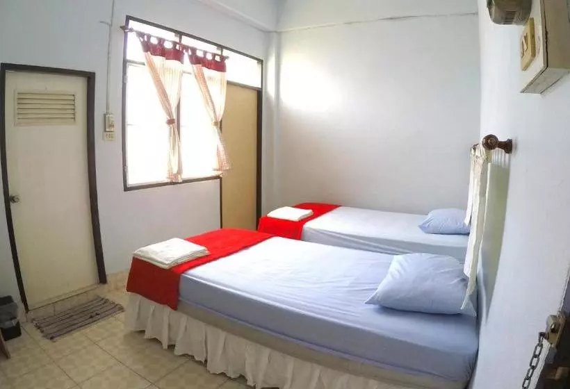 هتل Fame Guesthouse