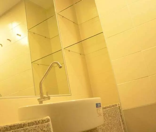 هتل Lkp Apartment