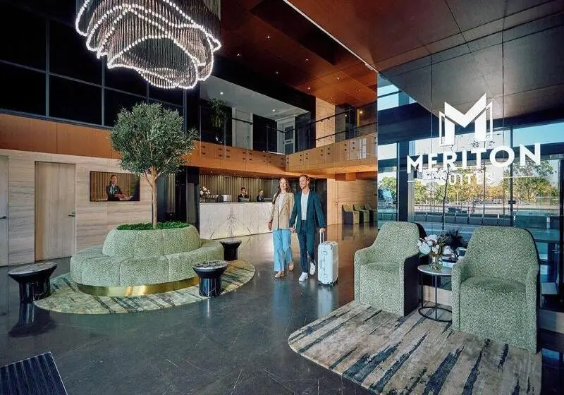 ホテル Meriton Suites North Sydney