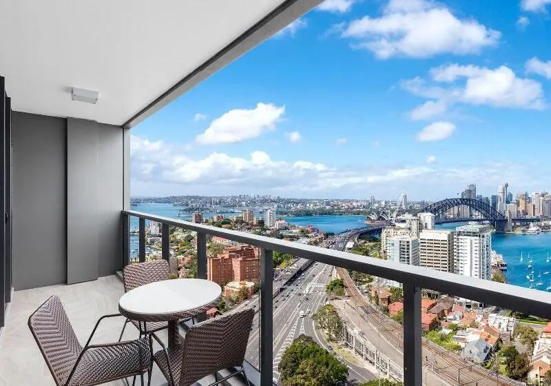ホテル Meriton Suites North Sydney