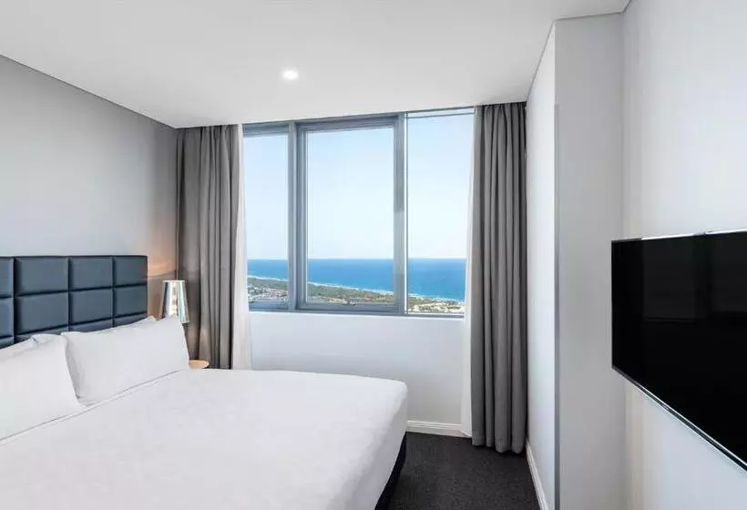 ホテル Meriton Suites Southport