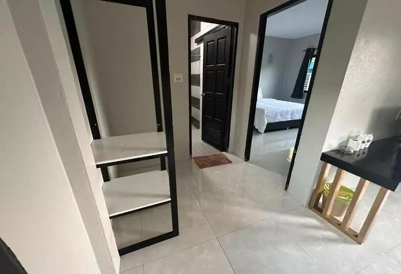 هتل Pine Home