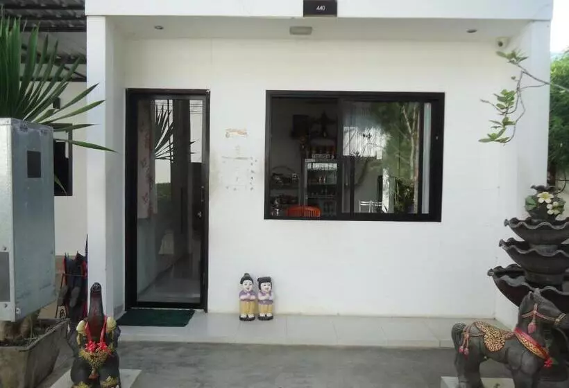 هتل Pine Home