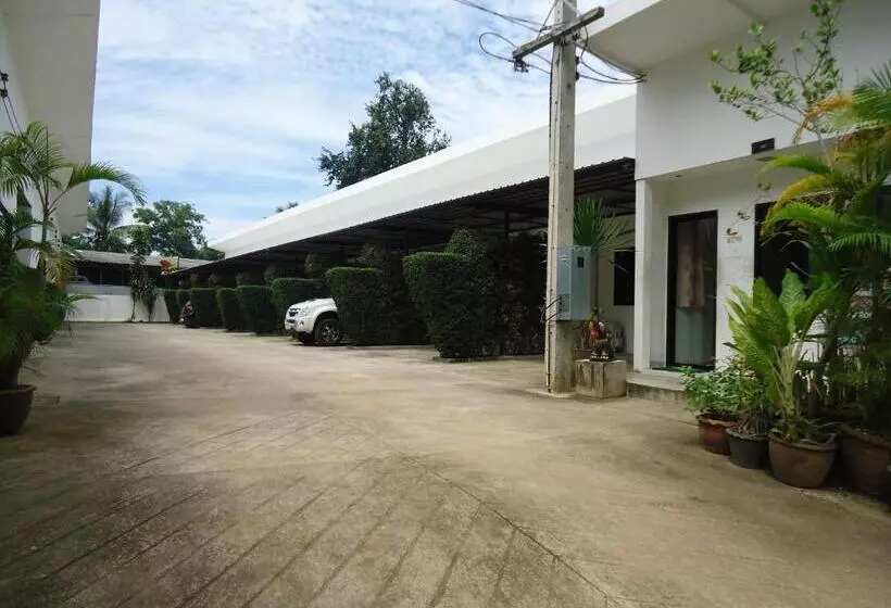 هتل Pine Home
