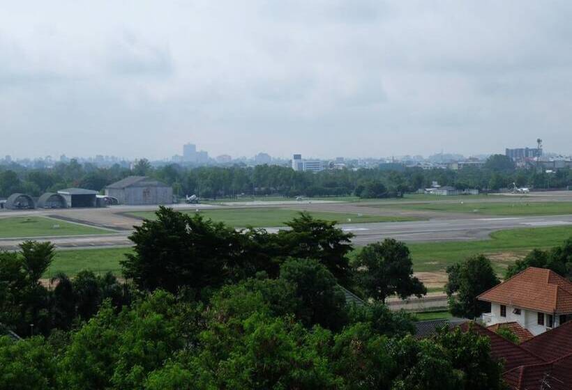 Hotel Sirinart Garden