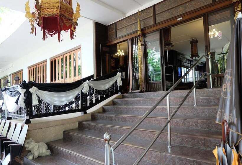 Hotel Sirinart Garden