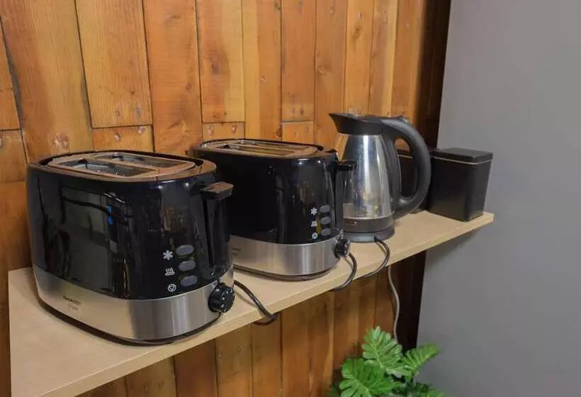 هتل Sleepcase Hostel