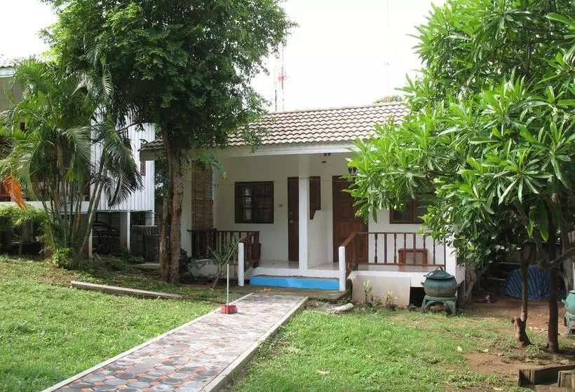 Hotelli Thai Dee Garden Resort
