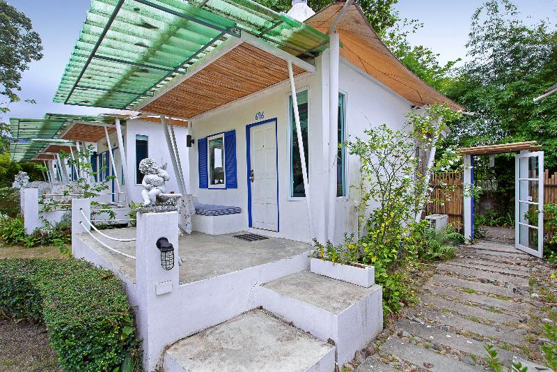 호텔 The White Knot Koh Chang