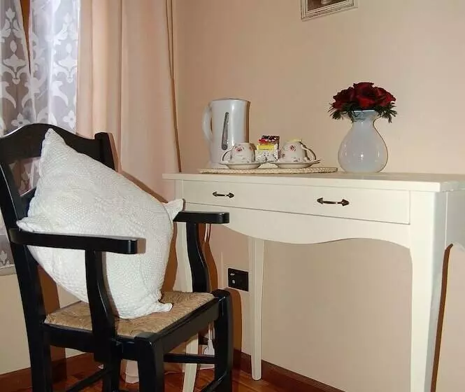 Hotelli Agriturismo Corte Rocca