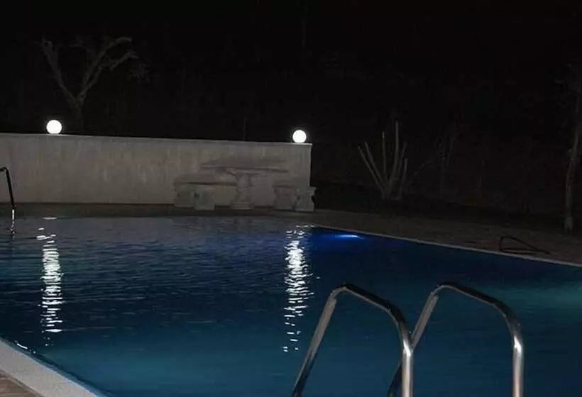 هتل Antica Cascina Resort