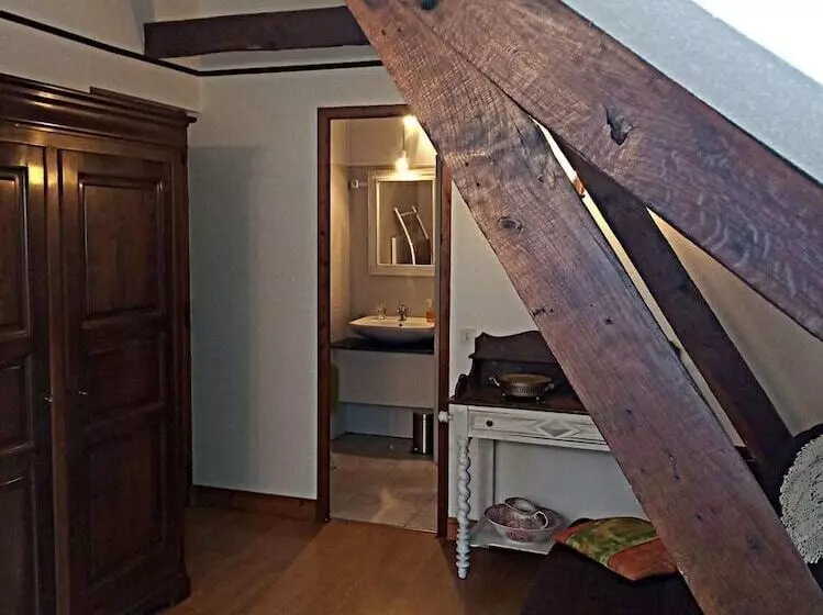 هتل Chambres D'hôtes Anousta