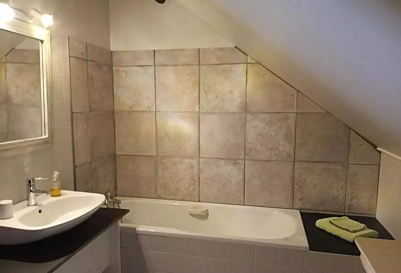 هتل Chambres D'hôtes Anousta