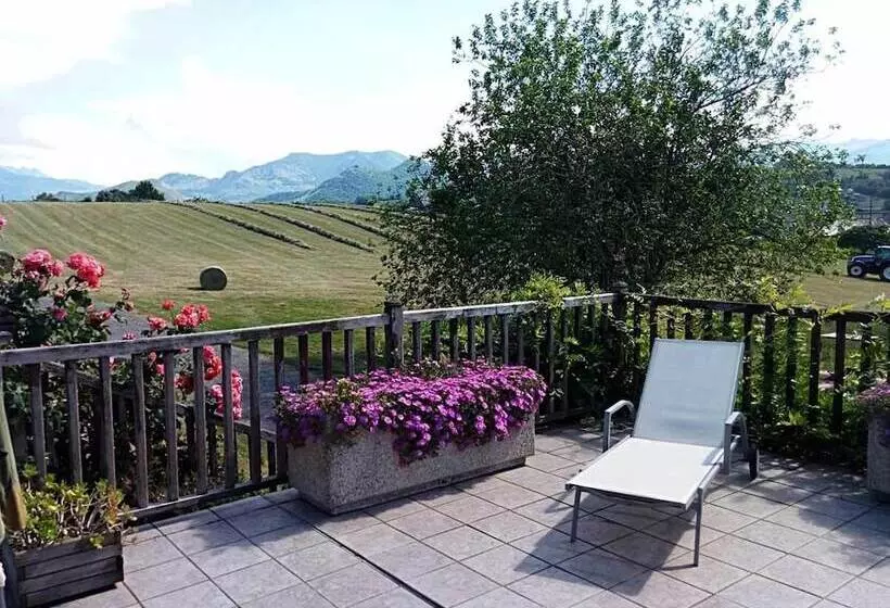 هتل Chambres D'hôtes Anousta