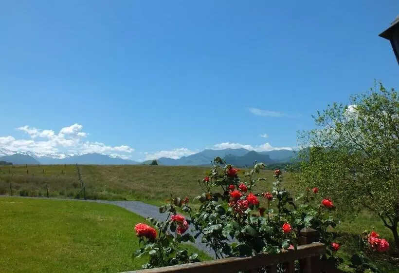 هتل Chambres D'hôtes Anousta