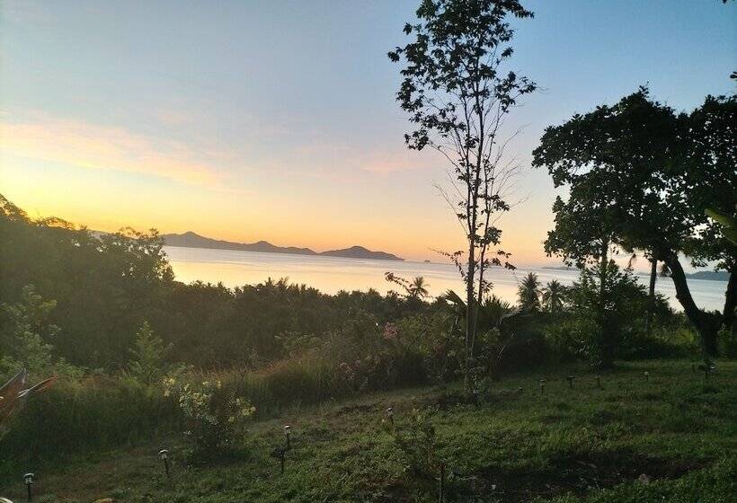 Otel Erlittop Garden Eco Lodge