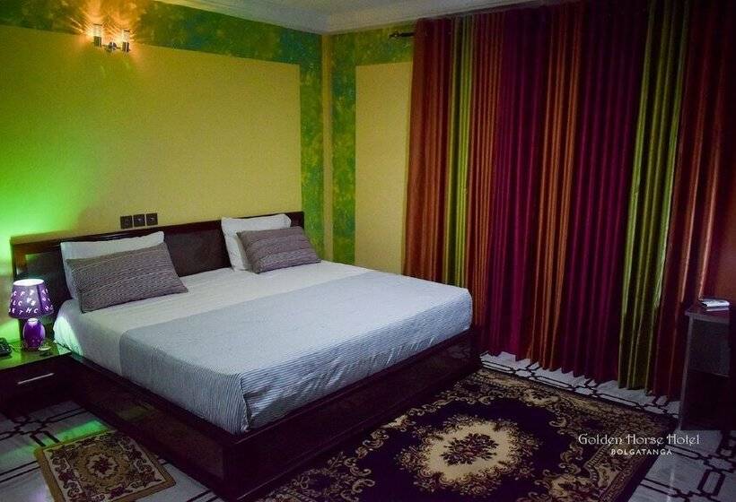 ホテル Golden Horse