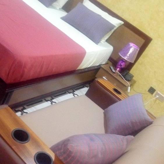 ホテル Golden Horse